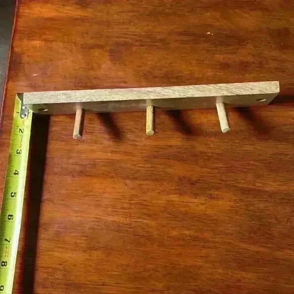 Wooden coat hanger - 3 hooks - Picture 5 of 5